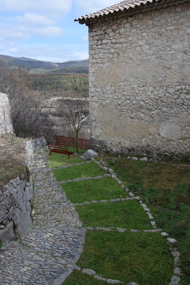 Calade de l'église Saint-Michel de Trigance