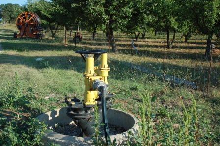 (PNRV) Borne d’irrigation SCP sur le plateau de Valensole