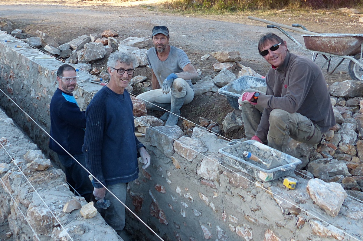 Restauration du canal des prés à Aups, nov 2017, M.Salvarelli